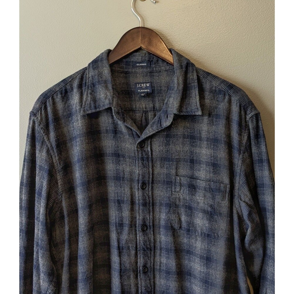 J Crew Mens Large Flannel Shirt Classic Fit Blue Gray Plaid Long Sleeve Button L